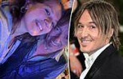 Woman left humiliated after she mistakes man at a bar for Keith Urban during ... trends now