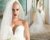 Gwen Stefani shows off her Vera Wang wedding gown and handmade veil embroidered ...