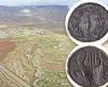 2,000-year-old 'Freedom to Zion' coins withy features of the Jewish-Roman wars ...