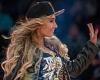 WWE star Carmella's bra bursts open mid match but she keeps fighting and ...