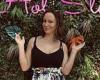 Chanelle Hayes poses with 'hot stuff' sign to champion body confidence after ...