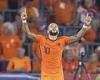 sport news Holland 4-0 Montenegro: Louis van Gaal's side win Wold Cup qualifier