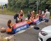 Motorists clash with Insulate Britain climate activists blocking M25