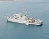 Repair ship sent to rescue HMAS Diamantina stranded in Pacific ocean