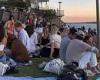 Not ONE Bondi partygoer is Covid fined after hundreds flocked to the beach for ...