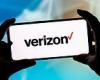 Verizon, T-Mobile and AT&T are DOWN, leaving thousands without mobile internet ...