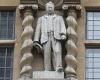 Academics accuse Oxford's Oriel College of depicting Cecil Rhodes as the 'devil ...
