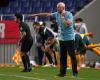 Arnold says Socceroos 'need fans back' for World Cup qualifiers in Sydney