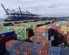 Ports boss warns of festive chaos amid logjam at Southampton docks and unions' ...