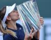 Badosa outlasts Azarenka to win Indian Wells in her debut