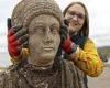 Archaeology: Roman statues found UNDERNEATH the site of a Norman church in ...