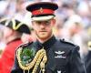 Prince Harry is banned from wearing army uniform when he gives out medals to ...