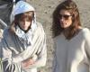 Cindy Crawford offers Kaia Gerber support as she joins the set of her ...