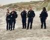 France 'REJECTS British offer to patrol their beaches for them because it would ...