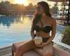 Pregnant Jess Wright poses in bikini while sipping on a coconut water