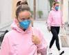 Olivia Wilde sports a pink sweatshirt as she heads to a workout session in Los ...