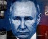 Putin's propaganda playbook: How an army of fake fact-checkers is sowing doubt ...