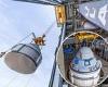 Boeing's problem-plagued Starliner spacecraft is hoisted on top of Atlas V ...