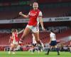 Matilda Caitlin Foord scores brace for Arsenal to keep WSL title hopes alive