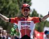 Caleb Ewan battling sprint legend for Giro d'Italia stage wins