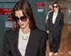 Wednesday 18 May 2022 11:31 AM Anne Hathaway looks effortlessly chic as she arrives in Nice ahead of the 75th ... trends now
