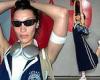 Friday 20 May 2022 12:43 AM Bella Hadid looks jubilant in a sporty Versace dress as she plays with her long ... trends now
