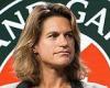sport news French Open boss Amelie Mauresmo apologises for saying male contests are more ... trends now