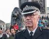 Saturday 4 June 2022 12:34 AM Scotland Yard chief suspended for two years over claims he used cannabis, LSD ... trends now