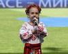 Sunday 12 June 2022 01:46 AM Ukrainian girl who melted hearts singing Let It Go performs national anthem at ... trends now