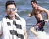 Monday 20 June 2022 11:13 PM Hugh Jackman puts his rippling abs on display as he goes for a swim in river trends now