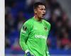 sport news West Ham 'are close to completing £10.5m permanent transfer for goalkeeper ... trends now