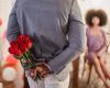Love bombing, mirroring and 'flying monkeys': The red flags to look for in ...