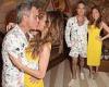 Wednesday 17 August 2022 02:19 PM Robbie Williams showcases packs on the PDA with wife Ayda Field at a charity ... trends now