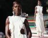 Monday 5 September 2022 08:10 PM Jodie Turner cuts an elegant figure in a white ruffled gown at the Venice Film ... trends now
