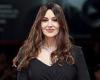 Thursday 8 September 2022 11:40 PM Monica Bellucci puts on a glamorous display in a black figure-hugging gown at ... trends now