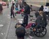 Saturday 10 September 2022 04:28 PM Mob of homeless San Francisco drug addicts brawling on the sidewalk trends now