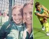 sport news Aussie hockey star re-lives the moment the Queen smiled as she PHOTO-BOMBED her ... trends now