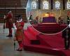 Thursday 15 September 2022 12:44 PM Yeoman of the Guard set up by Henry VII are among units guarding the Queen trends now
