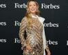 Thursday 15 September 2022 06:44 PM Blake Lively is pregnant! The star, 34, reveals her baby bump in a gold dress trends now
