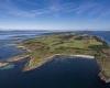 Sunday 18 September 2022 04:56 PM Scottish country estate TWICE the size of Gibraltar with its own island for sale trends now