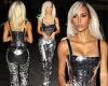 Saturday 24 September 2022 05:32 PM Kim Kardashian shines in a cleavage-baring metallic bustier and pants as she ... trends now
