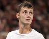 sport news France star Benjamin Pavard bravely opens up on his battle with depression trends now