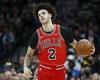 sport news Lonzo Ball 'CAN'T run or jump without pain' as Bulls playmaker readies for left ... trends now