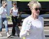 Thursday 20 October 2022 11:34 PM Melanie Griffith, 65, cuts casual figure while making rare sighting with ... trends now