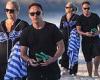 Wednesday 2 November 2022 12:31 PM Ant McPartlin and wife Anne-Marie take an afternoon stroll on beach ahead of ... trends now