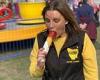 Infamous photo of Jacqui Lambie chowing down on a dagwood dog on sale just in ... trends now