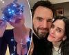 Happy New Year, Hollywood style: Courteney Cox kisses beau while Khloe ... trends now