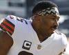 sport news Cleveland Browns' Myles Garrett dislocates his toe during the NFL's first-ever ... trends now