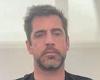 sport news Wacky NFL star Aaron Rodgers reveals he is going on a DARKNESS RETREAT to mull ... trends now