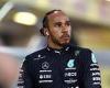 sport news Mercedes remain confident they will convince Lewis Hamilton to stay beyond this ... trends now